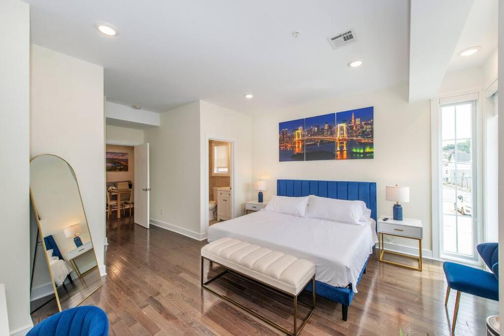 Stylish Chic Condo Nyc At Fingertips North Bergen Exterior photo